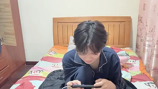 Snapshot of junnan001 chatting on January 16, 2026, 11:25 am junnan001 online show from January 16, 2026, 11:25 am