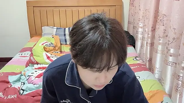 Snapshot of junnan001 chatting on January 18, 2026, 11:25 am junnan001 online show from January 18, 2026, 11:25 am