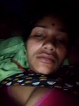 Snapshot of Rajni_hote chatting on February 20, 2026, 3:23 pm Rajni hote online show from February 20, 2026, 3:23 pm