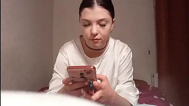 Snapshot of LexusGirls chatting on February 1, 2026, 7:56 pm LexusGirls online show from February 1, 2026, 7:56 pm