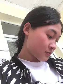 Bayyy-- online show from December 21, 2025, 6:31 am