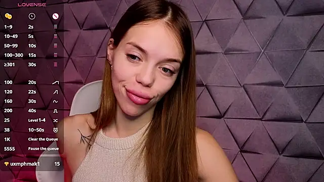Snapshot of SofieSien chatting on December 23, 2025, 2:09 am SofieSien online show from December 23, 2025, 2:09 am