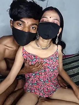 Snapshot of miss_siya_00 chatting on February 3, 2026, 7:08 pm miss siya 00 online show from February 3, 2026, 7:08 pm