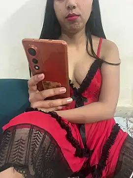 hotcharrryyyy online show from May 8, 2026, 8:03 pm