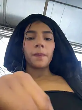 Ema Rose  online show from February 22, 2026, 11:03 pm