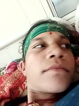 Karishma singh online show from April 16, 2026, 1:01 pm