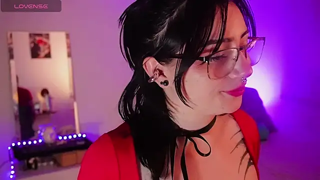 miami 18  online show from February 10, 2026, 1:32 am