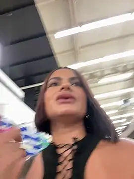 Snapshot of Irina_Velvett chatting on January 7, 2026, 10:34 pm Irina Velvett online show from January 7, 2026, 10:34 pm