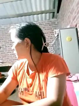 DIANAKUTE online show from March 2, 2026, 11:11 pm