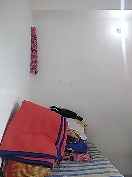 Snapshot of Hot_Sweety02 chatting on January 13, 2026, 9:58 am Hot Sweety02 online show from January 13, 2026, 9:58 am