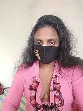 Snapshot of Hot_Sweety02 chatting on January 19, 2026, 9:35 am Hot Sweety02 online show from January 19, 2026, 9:35 am