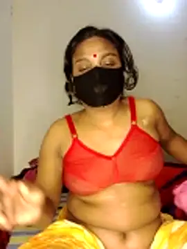 Snapshot of Hot_Sweety02 chatting on February 5, 2026, 11:20 pm Hot Sweety02 online show from February 5, 2026, 11:20 pm