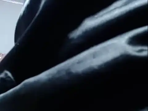 Snapshot of latina_ts_july chatting on February 19, 2026, 10:06 pm latina ts july online show from February 19, 2026, 10:06 pm