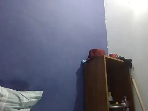 Snapshot of bigdick211292 chatting on February 10, 2026, 8:57 pm bigdick211292 online show from February 10, 2026, 8:57 pm