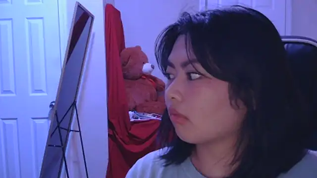 Snapshot of kuromixx444 chatting on February 9, 2026, 6:06 am kuromixx444 online show from February 9, 2026, 6:06 am