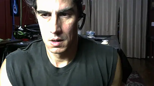 Snapshot of koolchillfun696969 chatting on February 20, 2026, 6:26 am koolchillfun696969 online show from February 20, 2026, 6:26 am