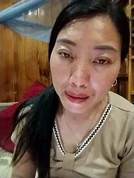 Lovephay8x online show from April 7, 2026, 1:33 pm