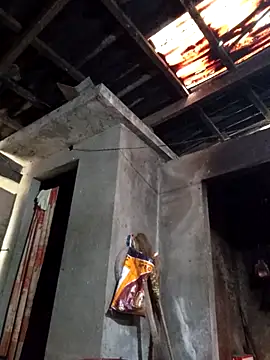 dakota-kis online show from April 7, 2026, 11:37 pm