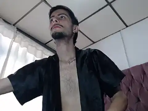 Snapshot of levconnor chatting on February 14, 2026, 3:20 pm levconnor online show from February 14, 2026, 3:20 pm