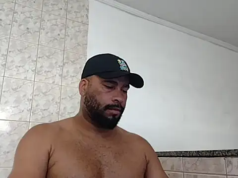 Snapshot of saintmorenobrag chatting on January 7, 2026, 2:19 pm saintmorenobrag online show from January 7, 2026, 2:19 pm