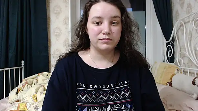 Snapshot of AmazingAllice chatting on February 8, 2026, 3:04 pm AmazingAllice online show from February 8, 2026, 3:04 pm