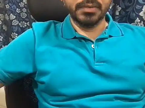 Snapshot of sundar85m chatting on March 7, 2026, 10:45 am sundar85m online show from March 7, 2026, 10:45 am