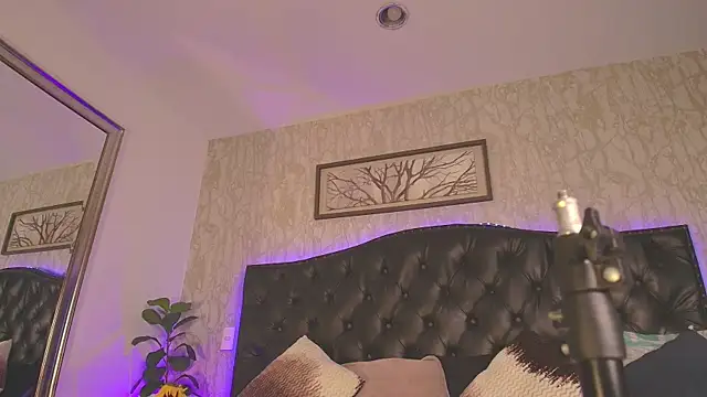 Snapshot of Chloe_Connor chatting on January 9, 2026, 11:39 pm Chloe Connor online show from January 9, 2026, 11:39 pm