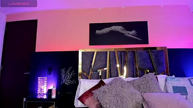 Snapshot of Chloe_Connor chatting on January 11, 2026, 1:21 am Chloe Connor online show from January 11, 2026, 1:21 am