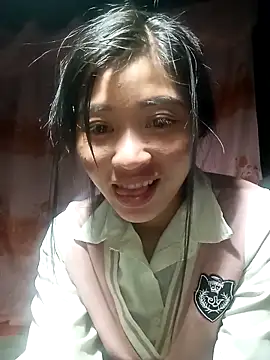 Hiniyk2 online show from February 9, 2026, 1:04 pm