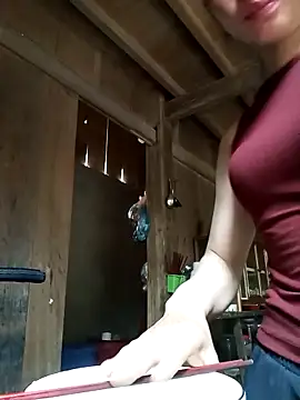 Hiniyk2 online show from April 9, 2026, 3:17 am