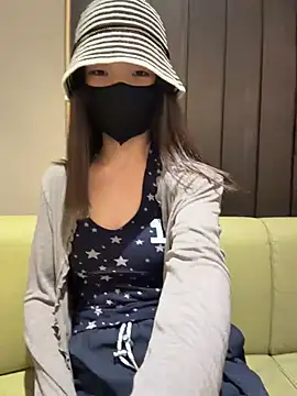 ZJbaby online show from July 9, 2026, 1:48 pm
