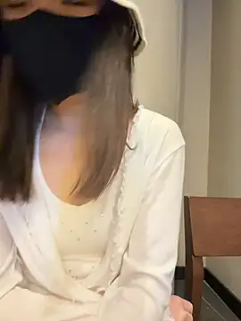 ZJbaby online show from July 12, 2026, 2:08 pm