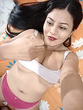 Laura-2026 online show from January 6, 2026, 5:33 am