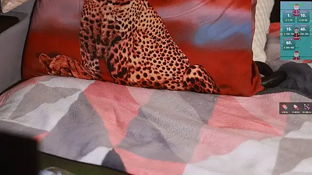 Snapshot of Dreamboy_ chatting on January 13, 2025, 6:38 pm Dreamboy online show from January 13, 2025, 6:38 pm