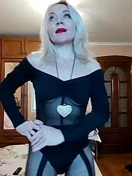 MiraStar984 online show from February 23, 2026, 2:14 pm