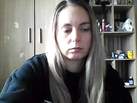 VikiLove765 online show from January 11, 2026, 11:04 am