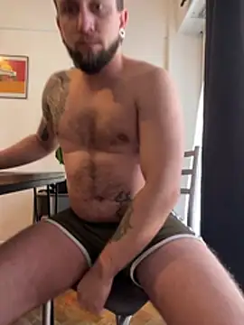 Snapshot of Chubandchaser chatting on February 20, 2026, 12:38 pm Chubandchaser online show from February 20, 2026, 12:38 pm