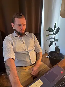 Snapshot of Chubandchaser chatting on February 24, 2026, 12:58 pm Chubandchaser online show from February 24, 2026, 12:58 pm