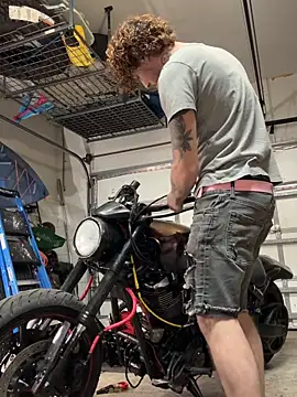 Snapshot of Derrick7799 chatting on February 1, 2026, 1:15 am Derrick7799 online show from February 1, 2026, 1:15 am