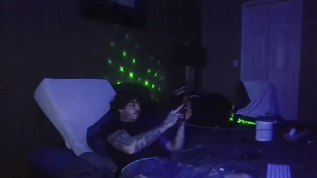 Snapshot of Derrick7799 chatting on February 7, 2026, 2:15 am Derrick7799 online show from February 7, 2026, 2:15 am