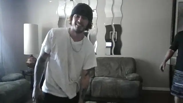 Snapshot of Derrick7799 chatting on February 8, 2026, 6:11 pm Derrick7799 online show from February 8, 2026, 6:11 pm