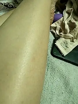 Snapshot of chery20 chatting on January 14, 2026, 11:31 pm chery20 online show from January 14, 2026, 11:31 pm