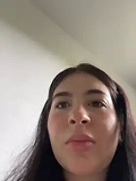 evelynrosess1 online show from July 7, 2026, 8:46 pm