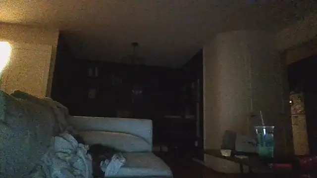 Snapshot of something_unholy chatting on March 6, 2026, 5:15 am something unholy online show from March 6, 2026, 5:15 am