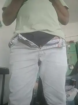 Snapshot of sexyboy_917 chatting on March 28, 2026, 5:07 am sexyboy 917 online show from March 28, 2026, 5:07 am