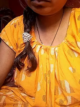 Snapshot of Romance_Aliya chatting on February 3, 2026, 8:30 am Romance Aliya online show from February 3, 2026, 8:30 am