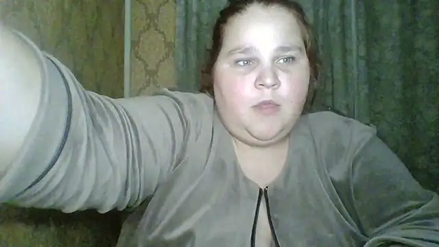 Snapshot of RoseMila20 chatting on February 23, 2026, 10:29 pm RoseMila20 online show from February 23, 2026, 10:29 pm