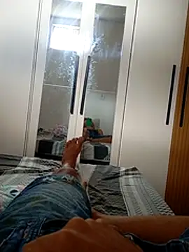 Snapshot of Dariralf chatting on January 9, 2026, 11:46 am Dariralf online show from January 9, 2026, 11:46 am