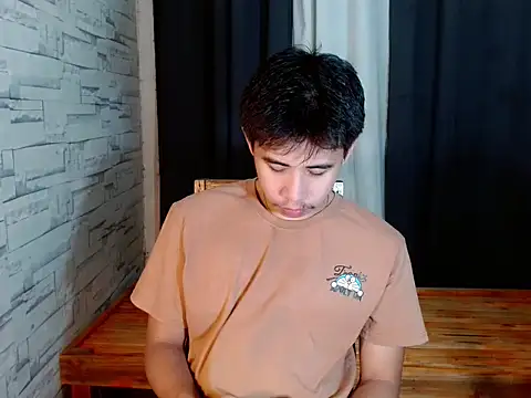 Snapshot of urdreamcock chatting on April 5, 2026, 12:02 pm urdreamcock online show from April 5, 2026, 12:02 pm