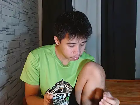 Snapshot of urdreamcock chatting on April 11, 2026, 1:26 pm urdreamcock online show from April 11, 2026, 1:26 pm